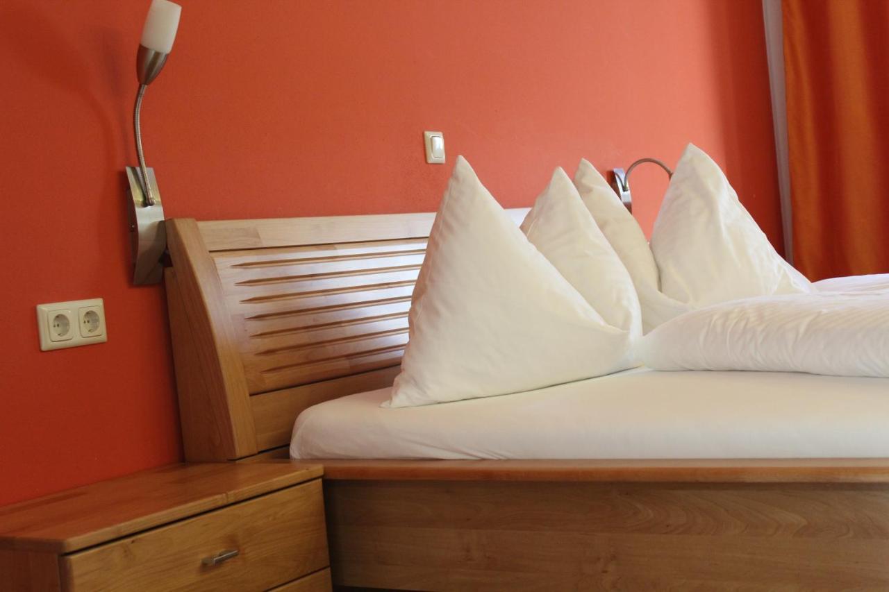 Hueber Der Wirt Hotel Sankt Georgen an der Leys Екстериор снимка